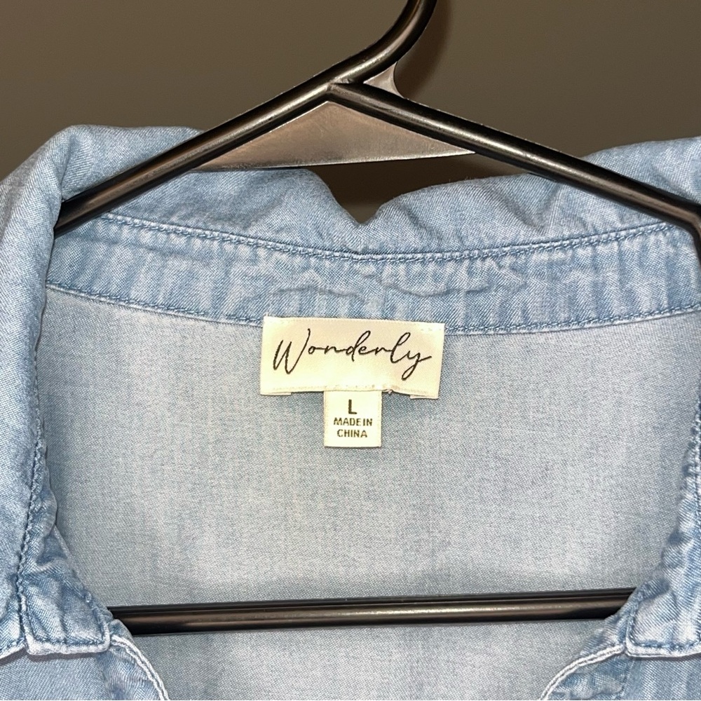 Wonderly Blue Denim Blouse - Picture 3 of 5